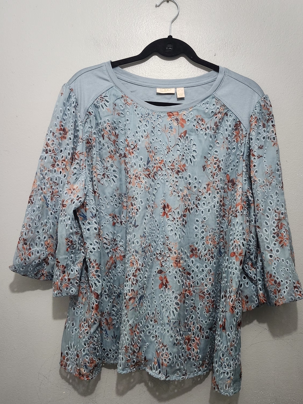 Logo Lavish Light Blue Floral Eyelet Blouse with Orange Accents Size XL